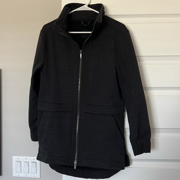 LULULEMON | Light as Warmth Jacket - 8 - Picture 3 of 5